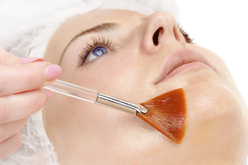 Skin Peels (20-Minute Treatments for Busy Lifestyles)